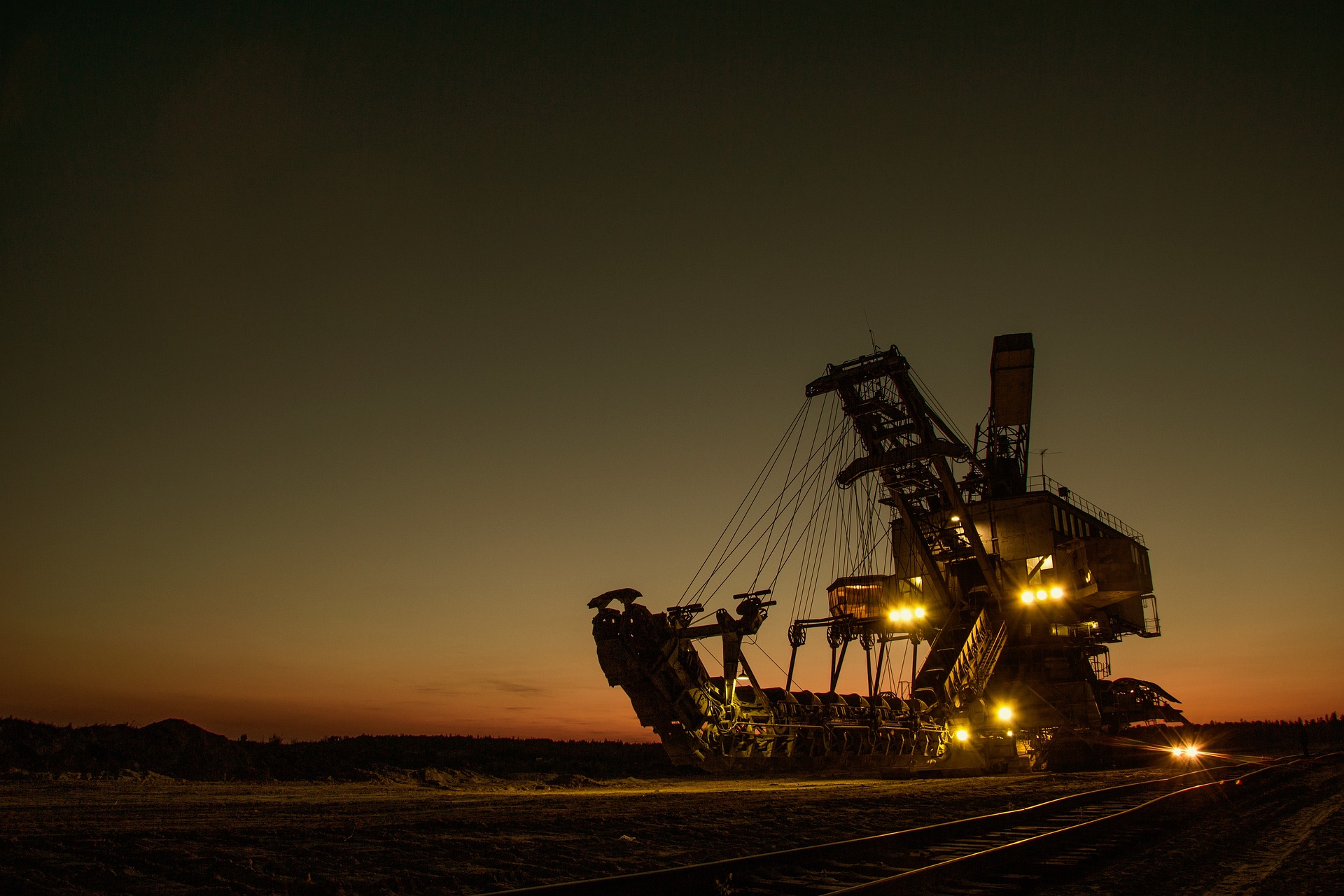 Heavy equipment rental